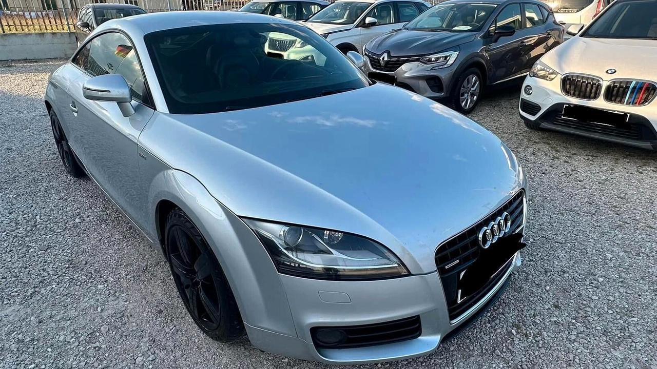 Audi TT Coupé 2.0 TDI quattro