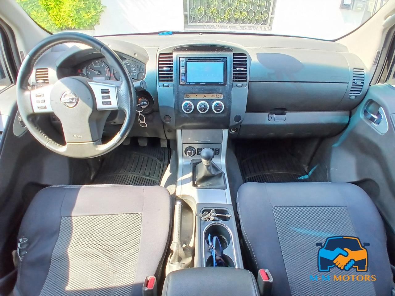 Nissan Navara Double Cab Navara 2.5 dci double cab.