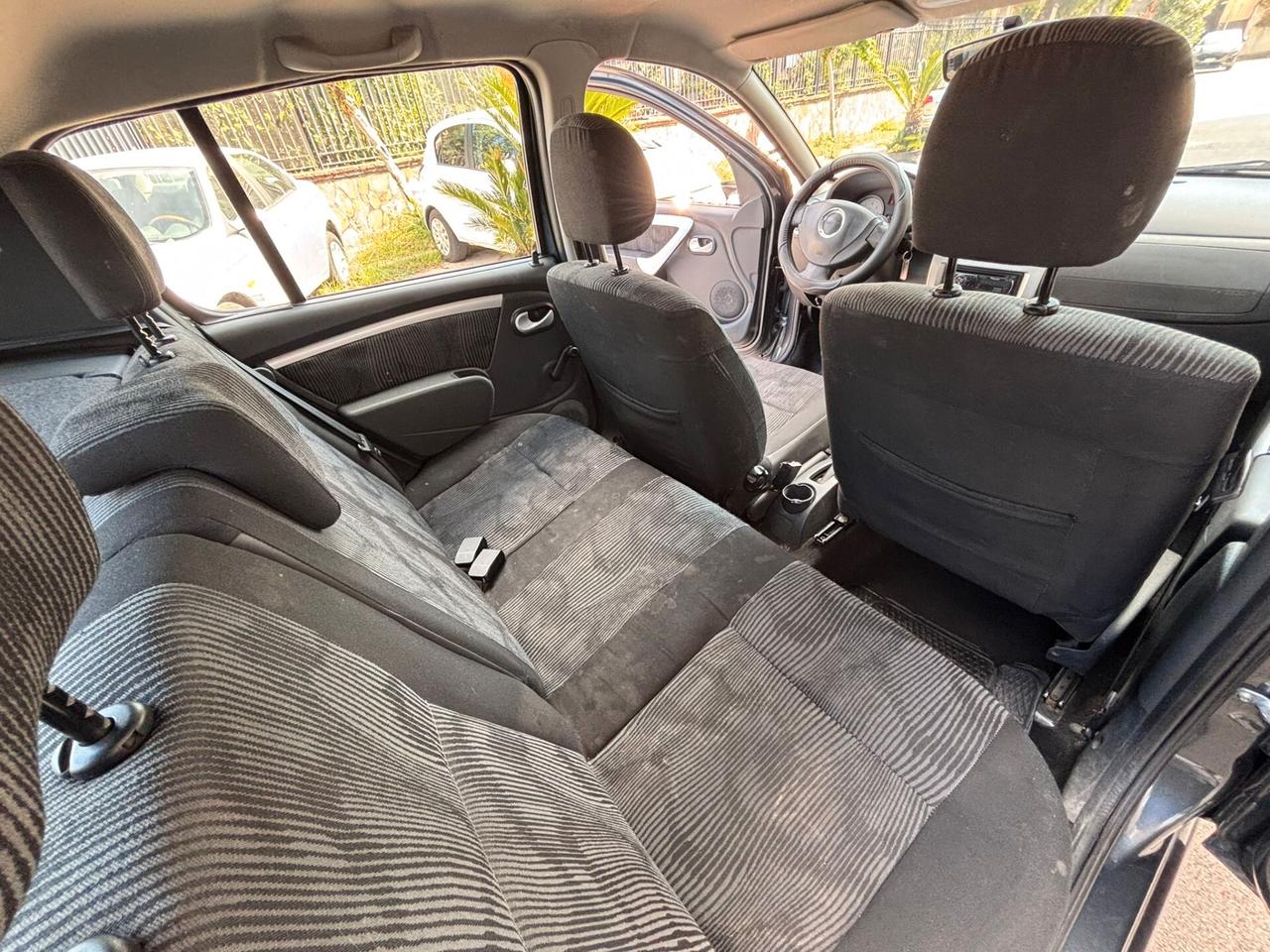 Dacia Sandero 1.4 8V GPL LAUREATE
