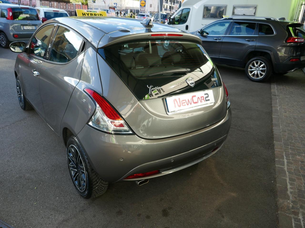 LANCIA YPSILON 1.0 FireFly S&S Hybrid Ecochic Gold KM 51.000