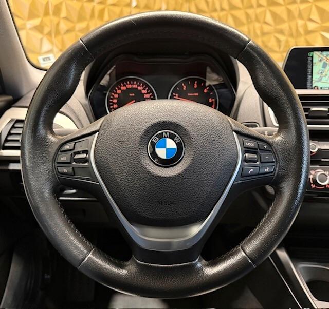 Bmw 118 Serie 1 118d Advantage 5p auto
