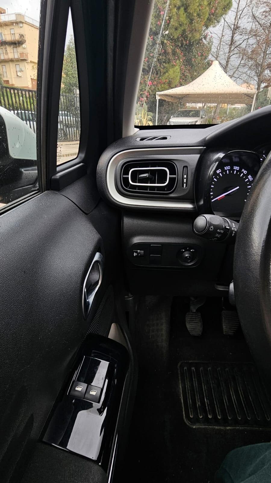 Citroen C3 PureTech 83 S&S Shine