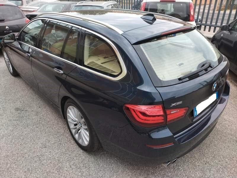 Bmw 530d xDrive 258CV Touring Luxury