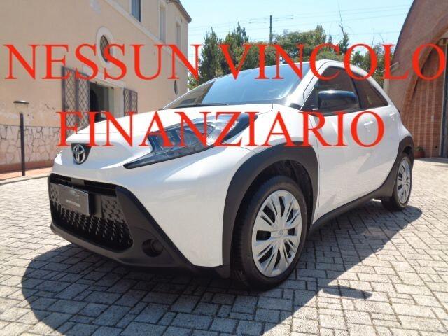 Toyota Aygo X 1.0 VVT-i 72 CV 5 porte Active S-CVT NESSUN VINCOLO DI FINANZIAMENTO