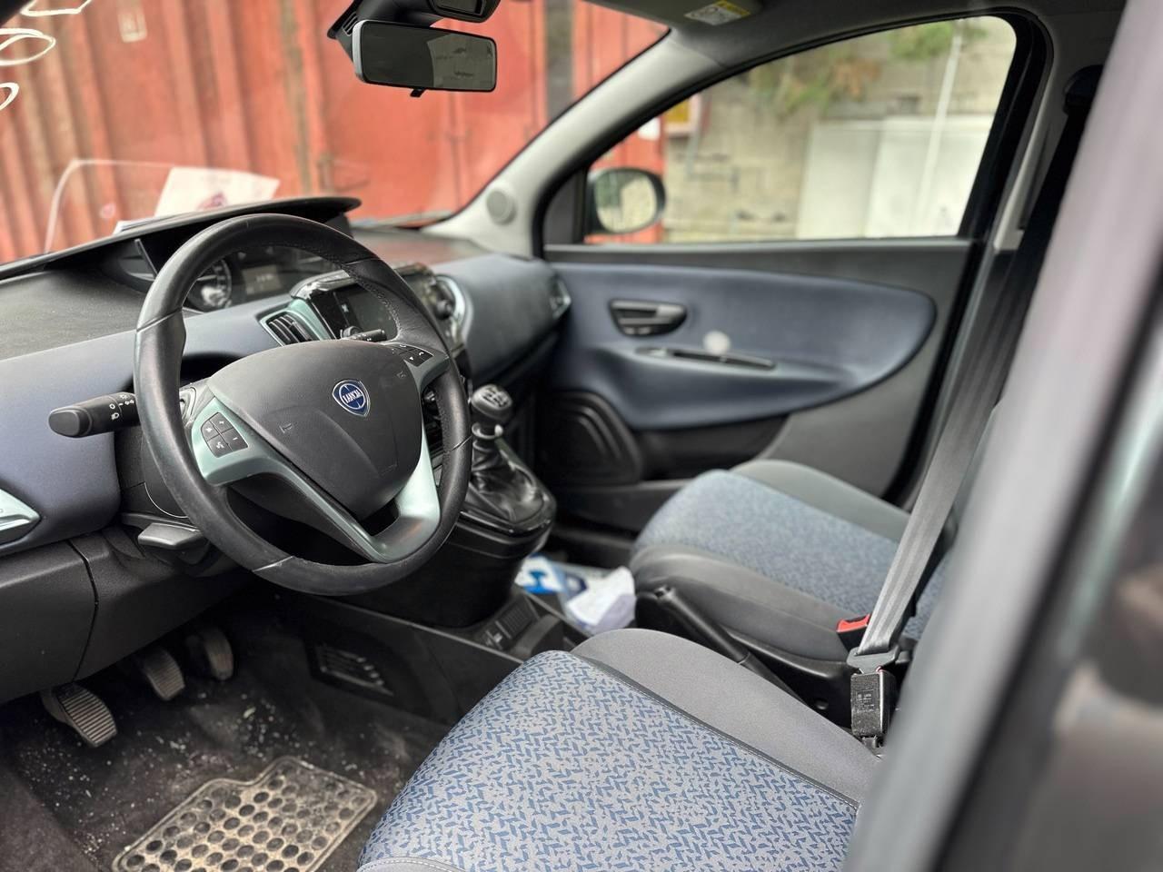 LANCIA Ypsilon III 2021 - Ypsilon 1.0 firefly hybrid Gold s&s 70cv 5p.ti