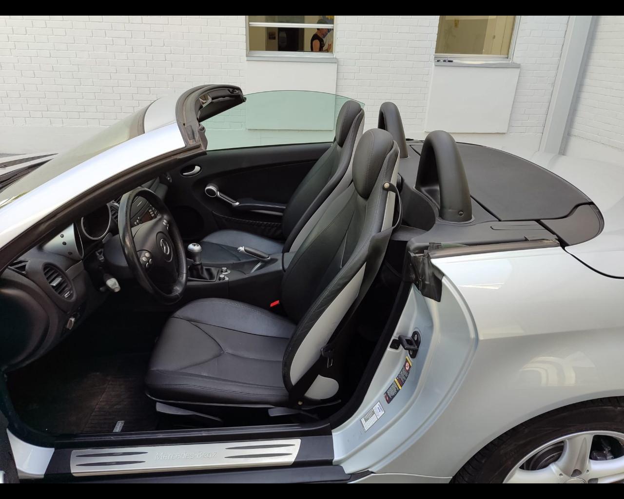 Mercedes-Benz Classe SLK (R171) - SLK 200 Kompressor cat