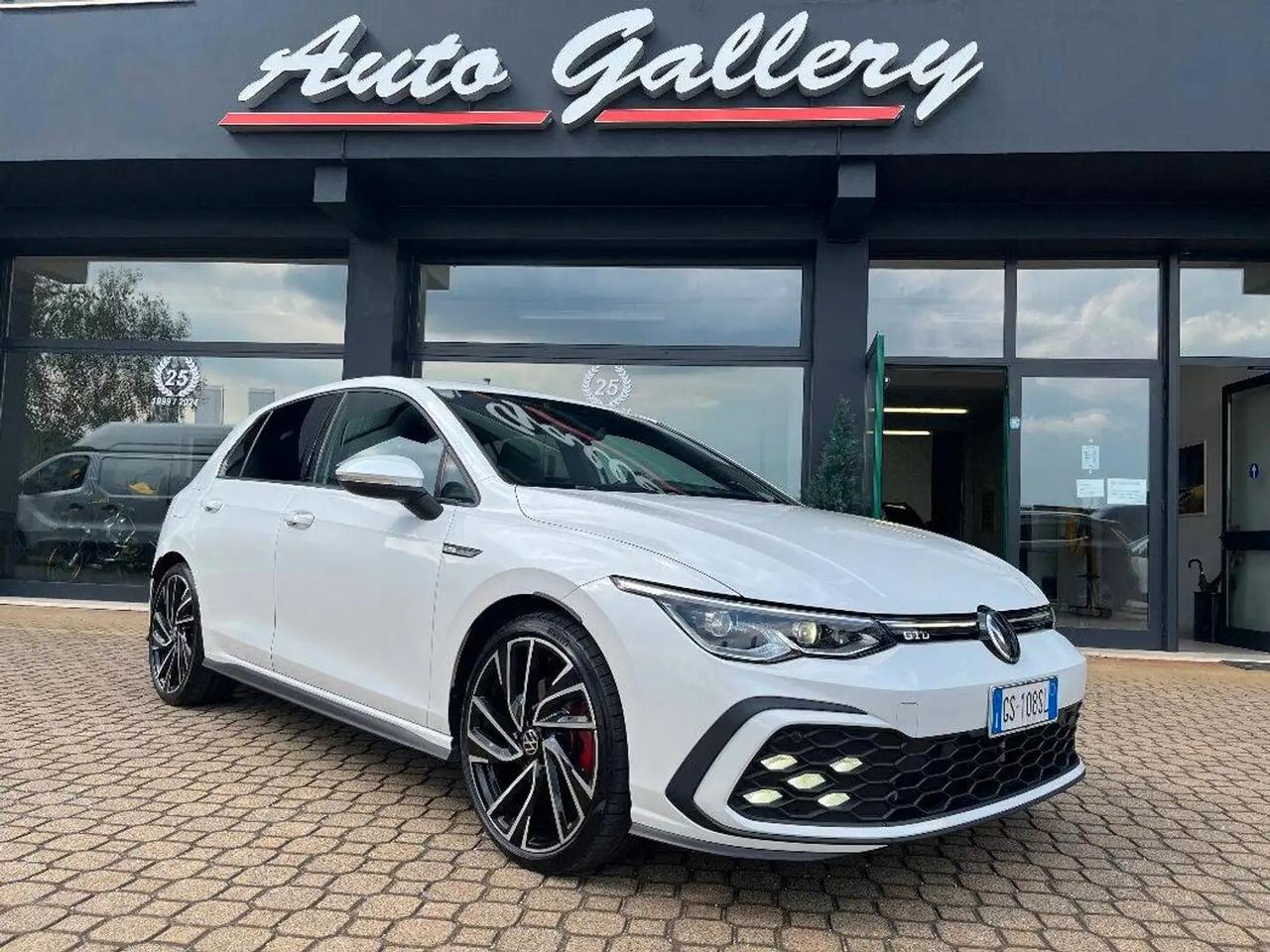 Volkswagen Golf 2.0 TDI DSG GTD