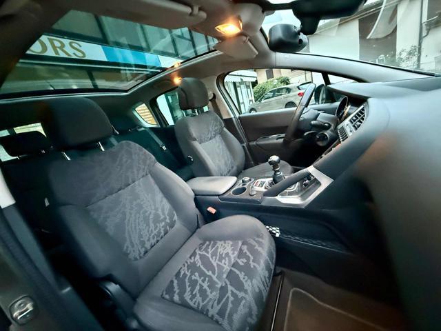 PEUGEOT 3008 1.6 HDi 112CV Allure