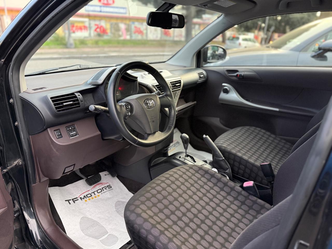 Toyota iQ 1.0 unico proprietario - 2009