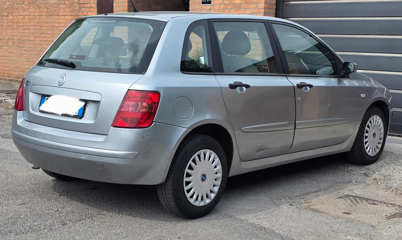 Fiat Stilo Dynamic 1.6 benzină neopatentati