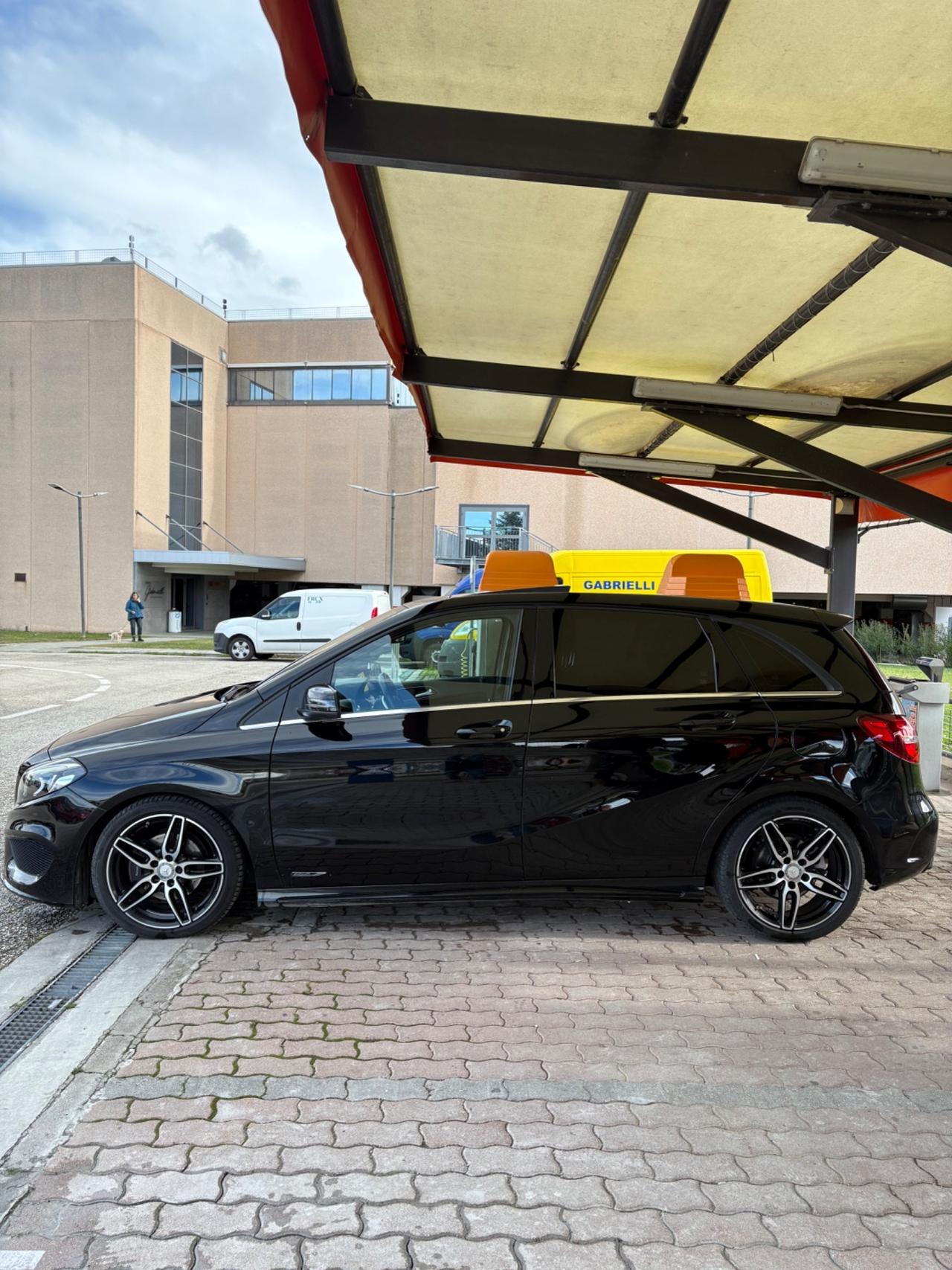 Mercedes-benz B 180 d Automatic Premium