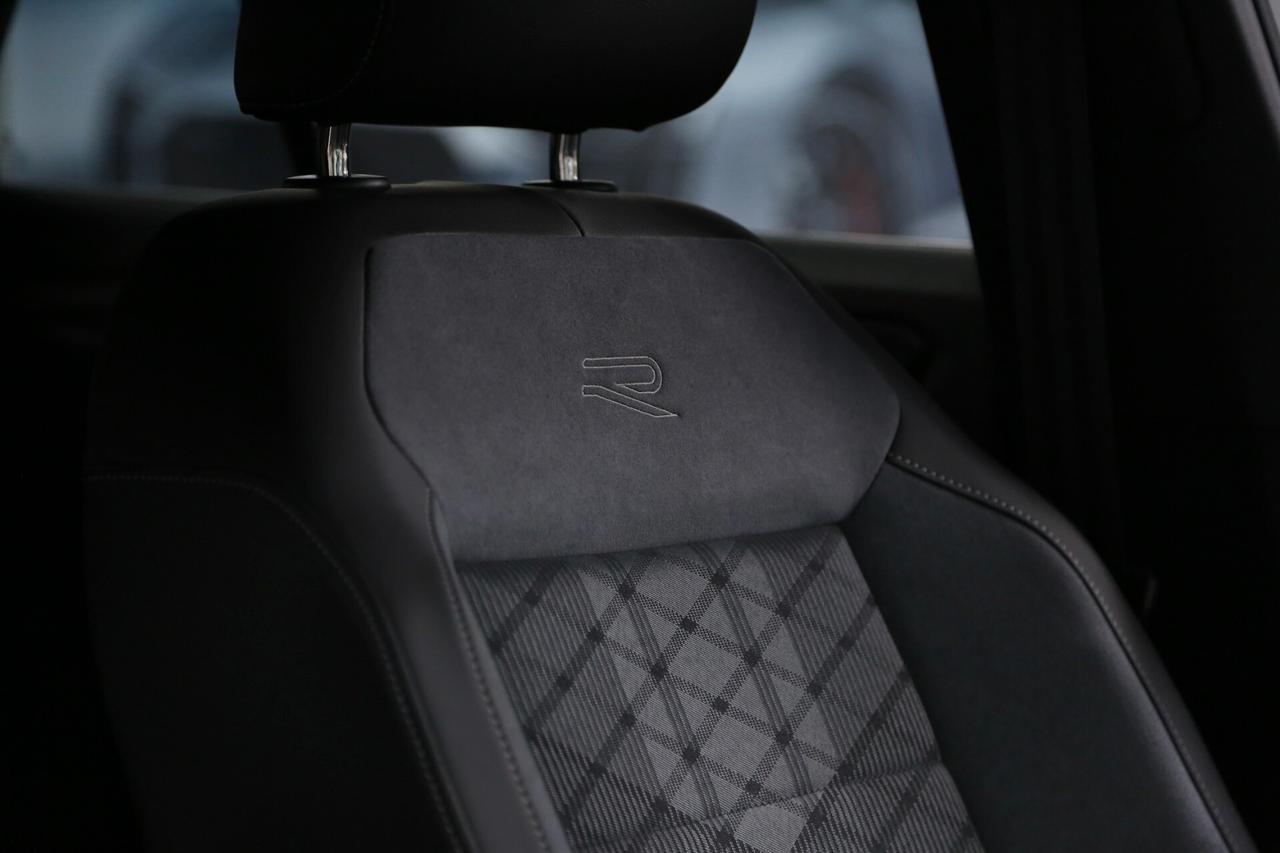 Volkswagen T-Roc 1.0 TSI R-Line Plus