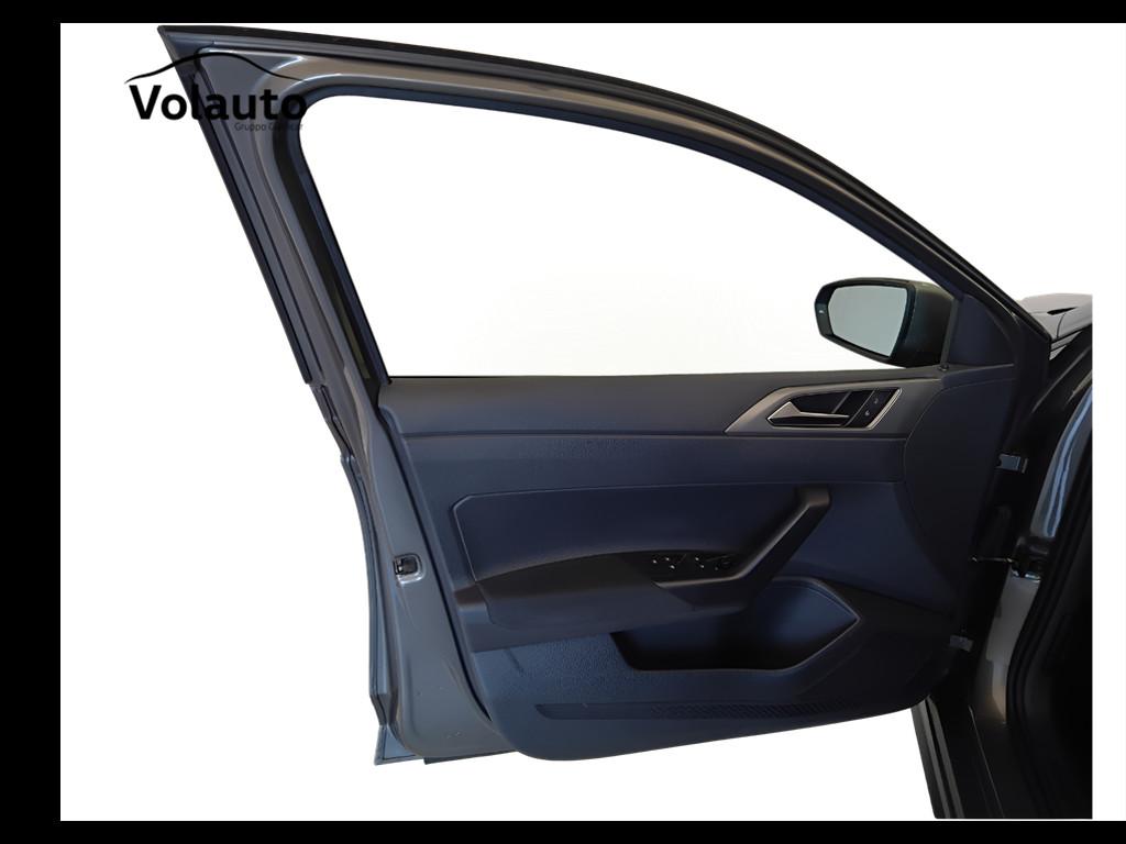 VOLKSWAGEN Polo VI 2017 - Polo 5p 1.0 tsi Sport 95cv