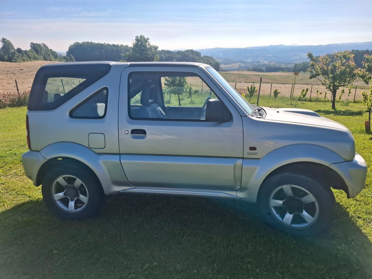 Suzuki Jimny 1.5 DDiS cat 4WD JLX