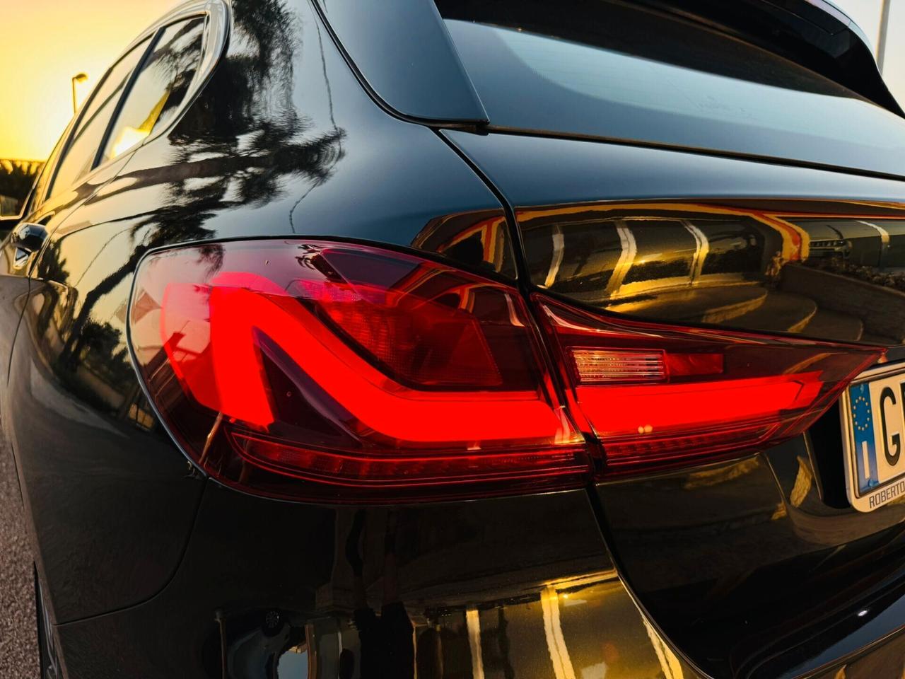Bmw 116d 5p Sport Line Led/Navi