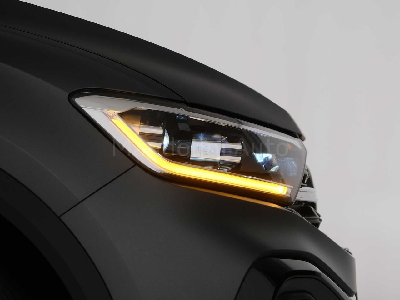 Volkswagen T-Roc 1.5 tsi act r-line plus dsg