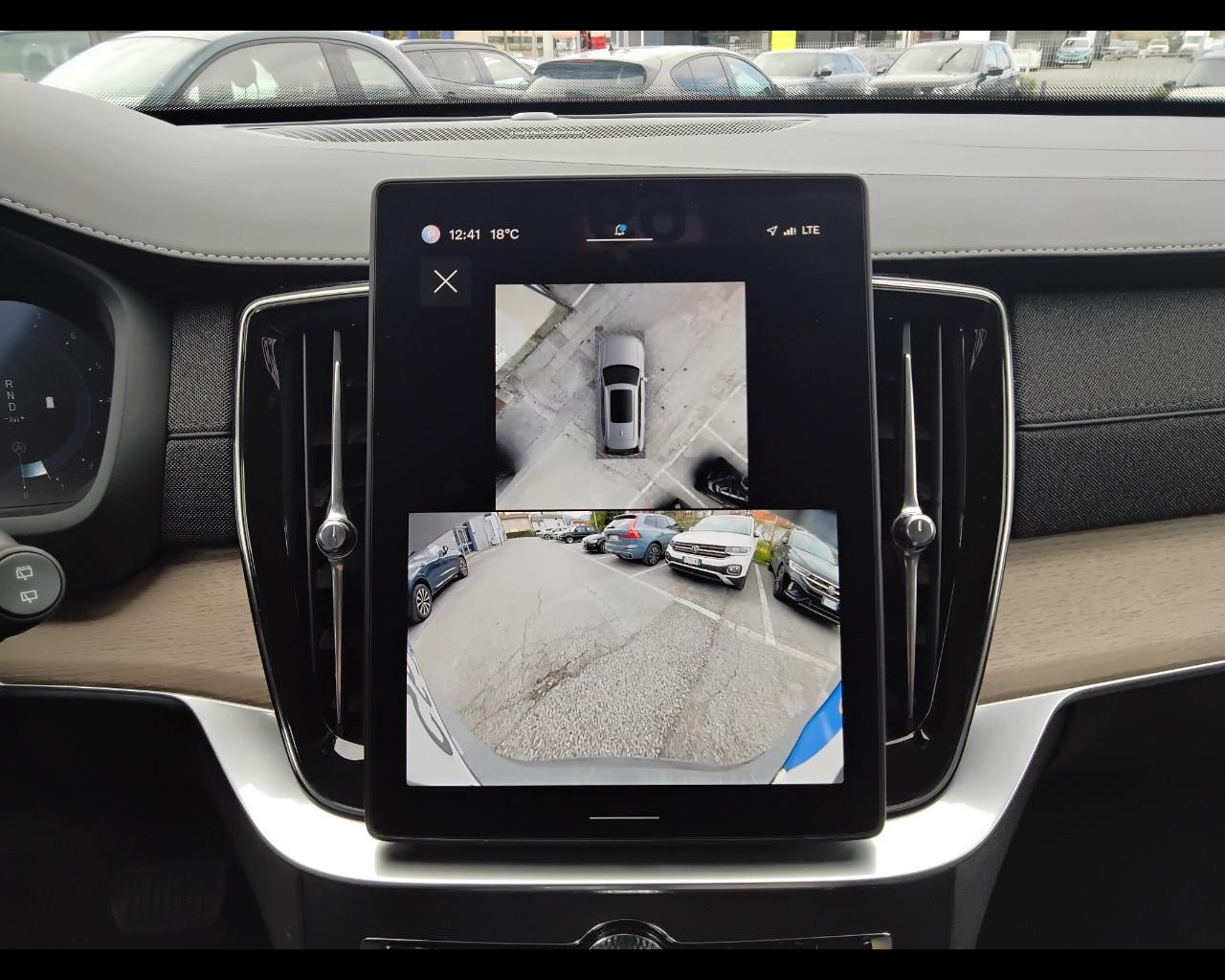 VOLVO XC90 II 2025 - XC90 2.0 b5 mhev Plus Bright awd 7p.ti auto