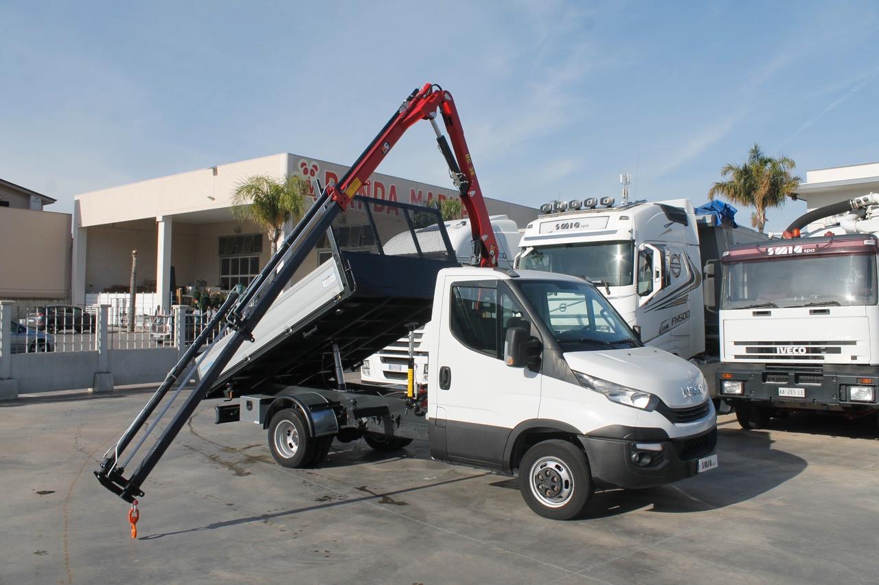 Iveco daily 35-140 cassone ribaltabile trilaterale e grù nuovi.