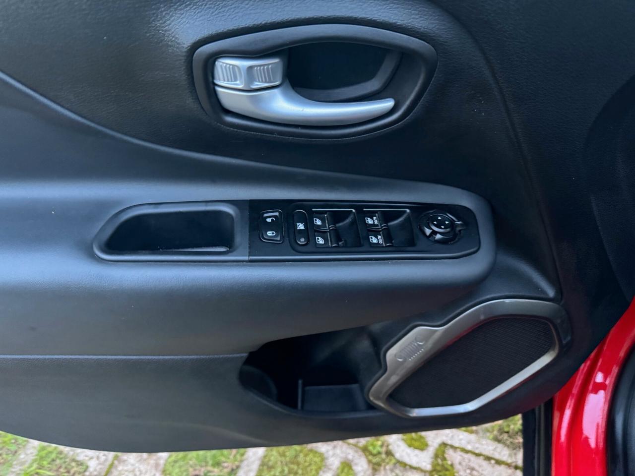 JEEP RENEGADE 1.0cc TURBO 120cv LONGITUDE GPL