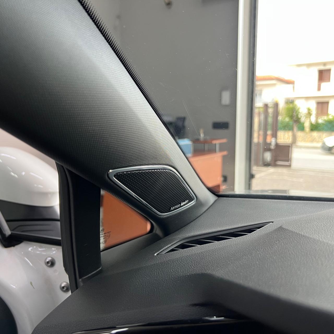 Volkswagen Golf GTD 2.0 TDI DSG 200CV TETTO HARMAN-KARDON