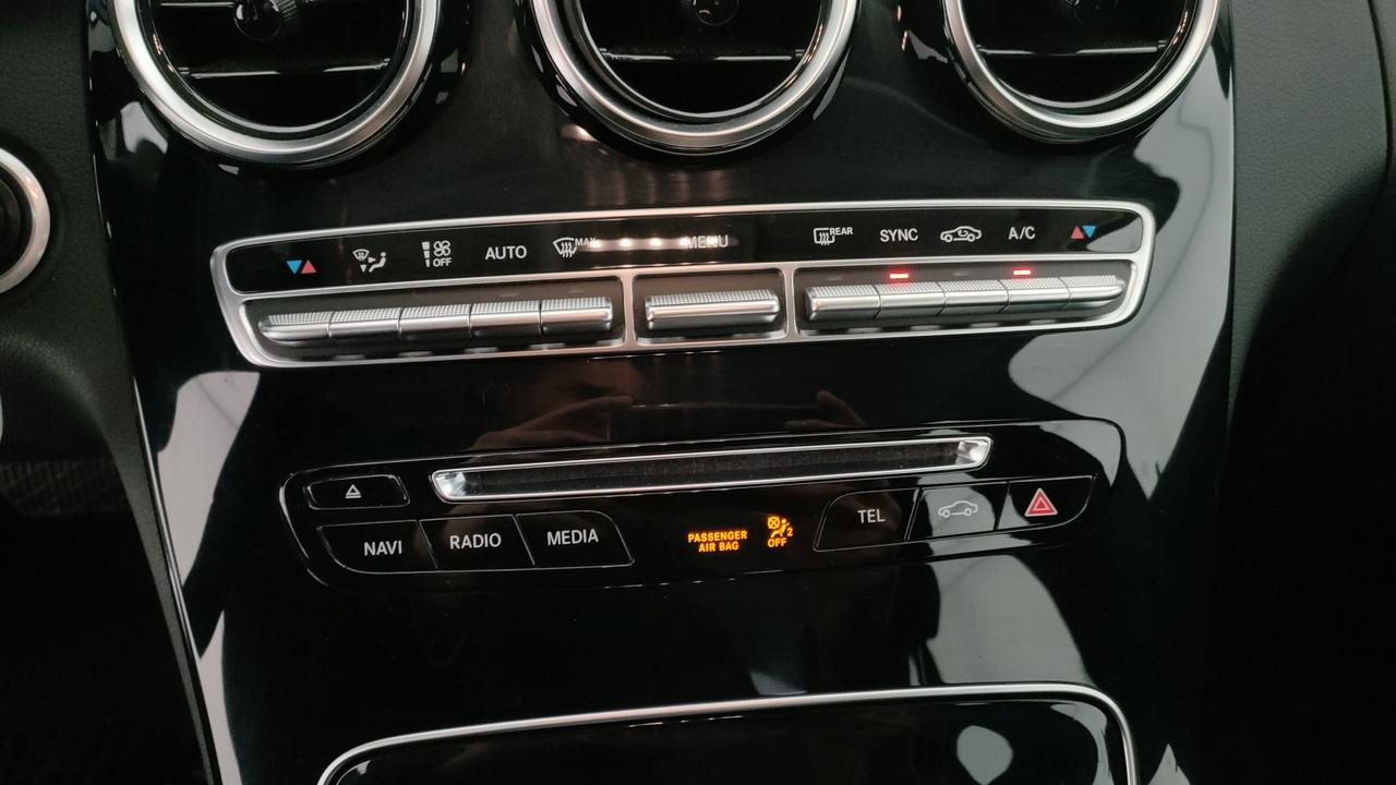 Mercedes-Benz Classe C-W205 2014 Berlina - C 180 d (bt) Executive auto