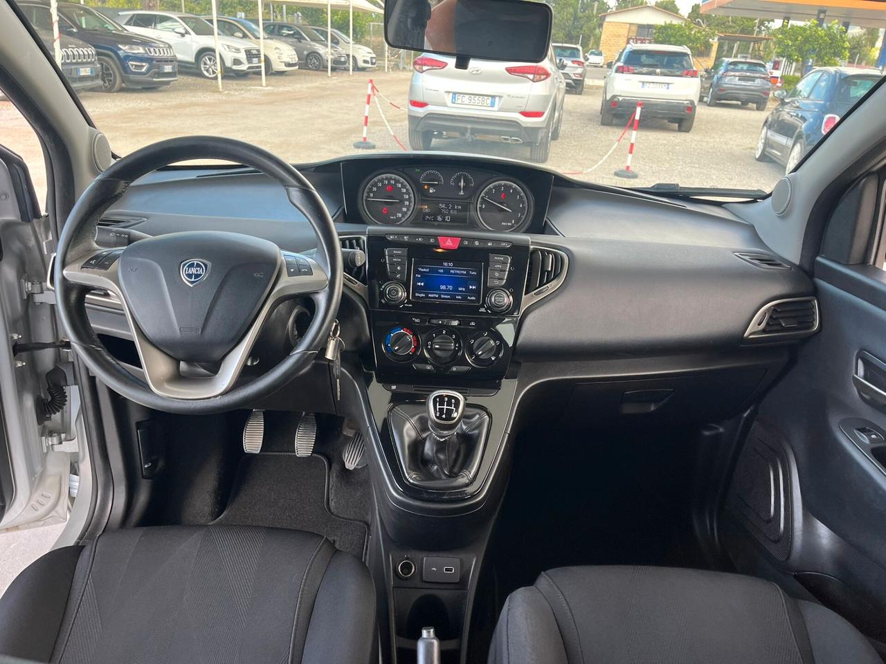 Lancia Ypsilon 1.2 69 CV 5 porte S&S Platinum