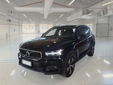 VOLVO XC40 T5 Plug-in Hybrid auto Recharge Inscription Expression