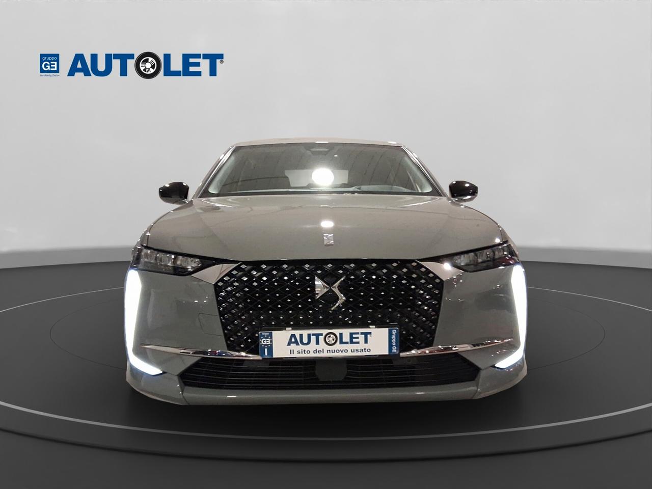 Ds DS4 PLUG IN HYBRID TROCADERO