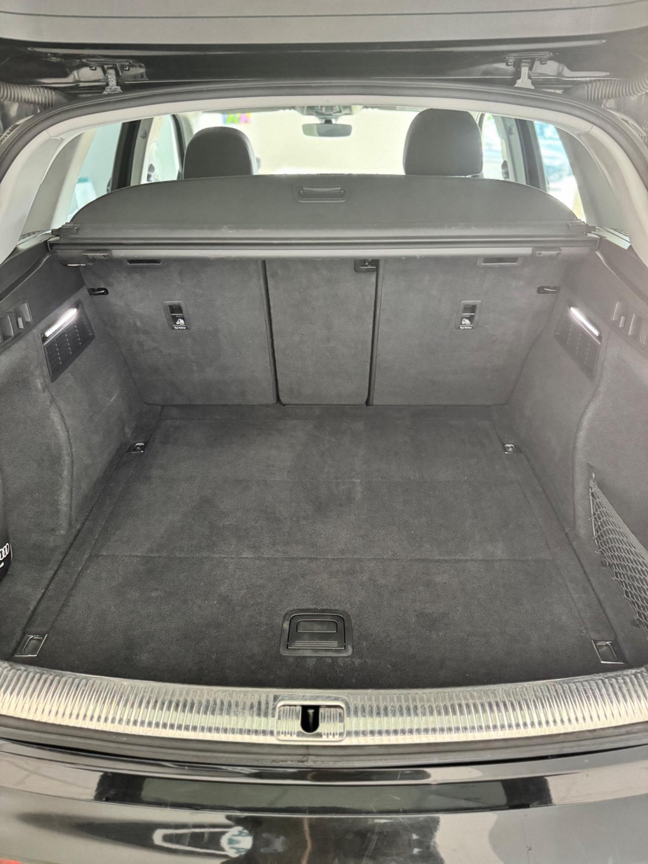 Audi Q5 40 TDI quattro S tronic Business Sport