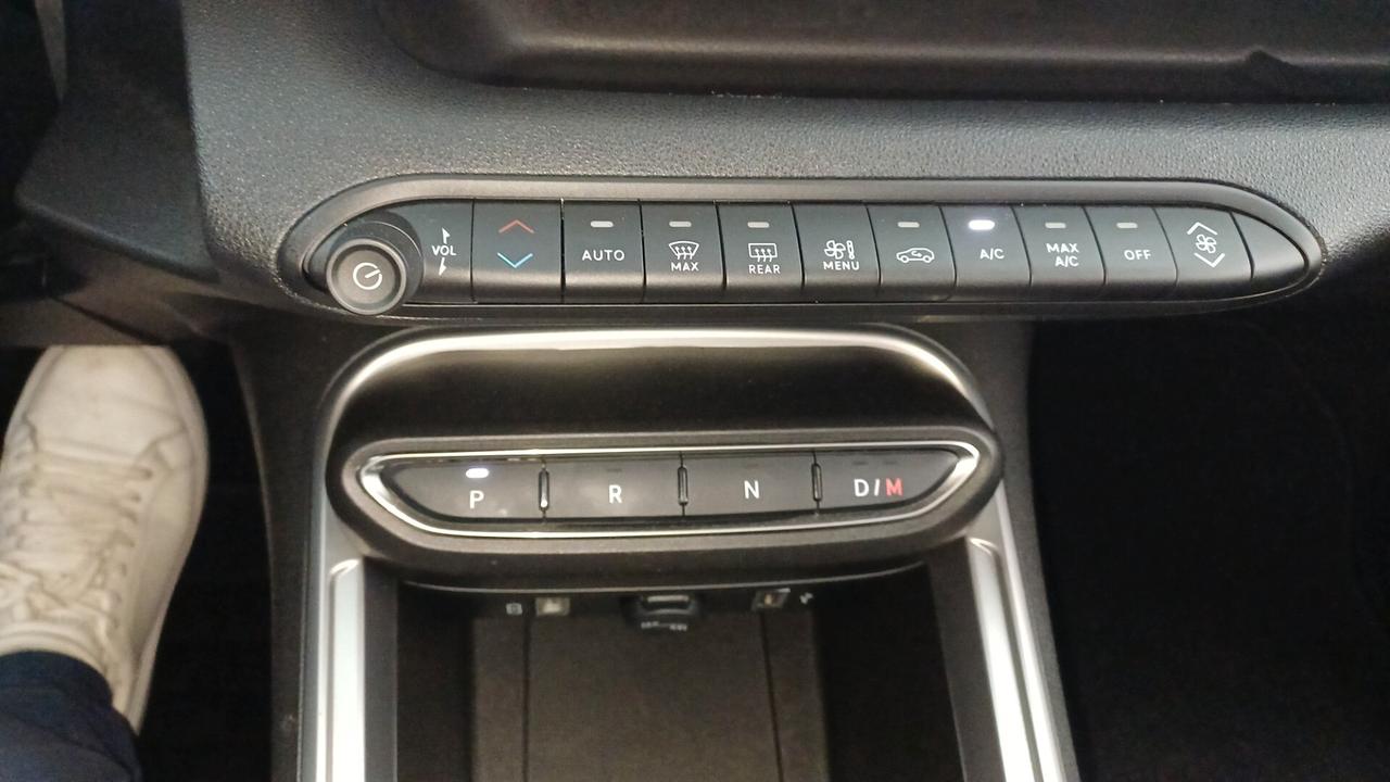 Jeep Avenger 1.2 Turbo 100 CV MHEV Summit