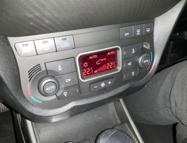 ALFA ROMEO MiTo 1.3 JTD 95 CV Distinctive