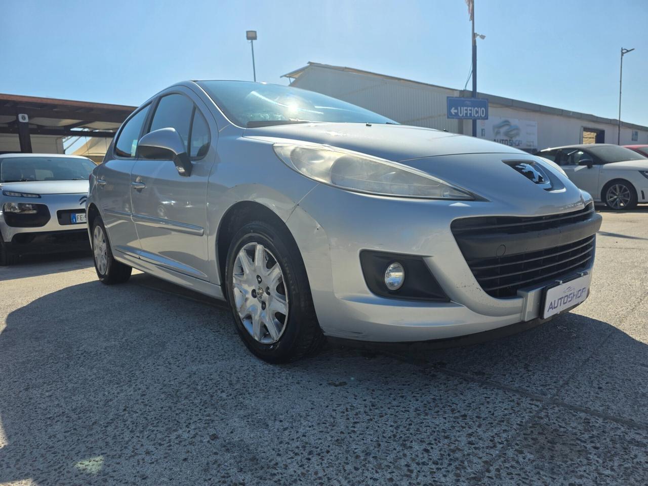 Peugeot 207 1.4 8V 75CV Energie