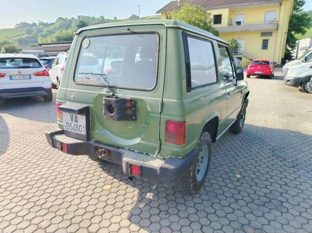 Mitsubishi Pajero Pajero 2.4 td Base Metal Top