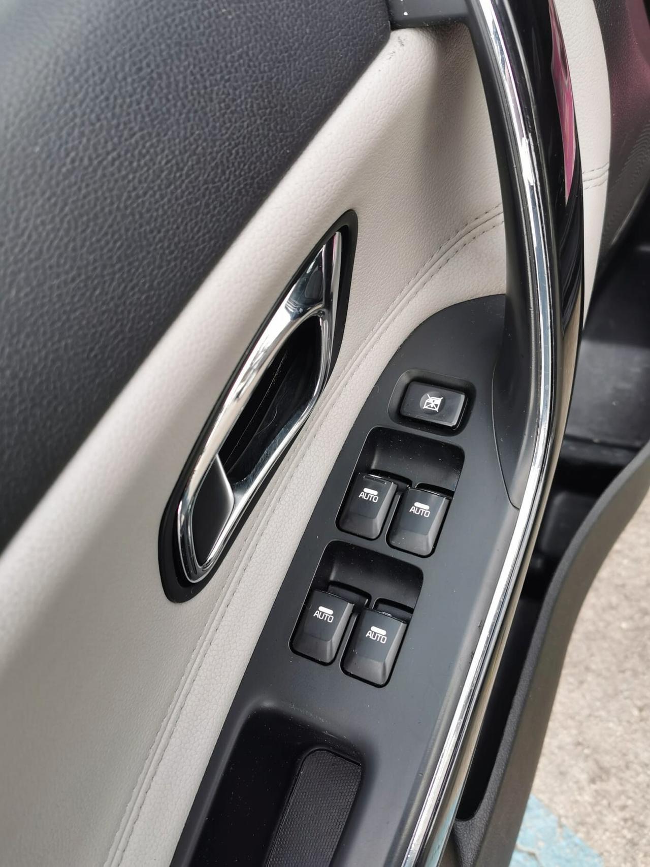 Kia Ceed Sportswagon cee'd 1.6 CRDi 128 CV SW Stop&Go high tech