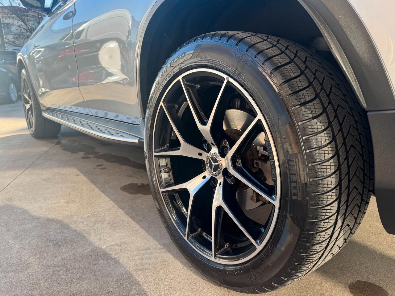 Mercedes Benz Glc Coupé 300 De Amg 4 Matic