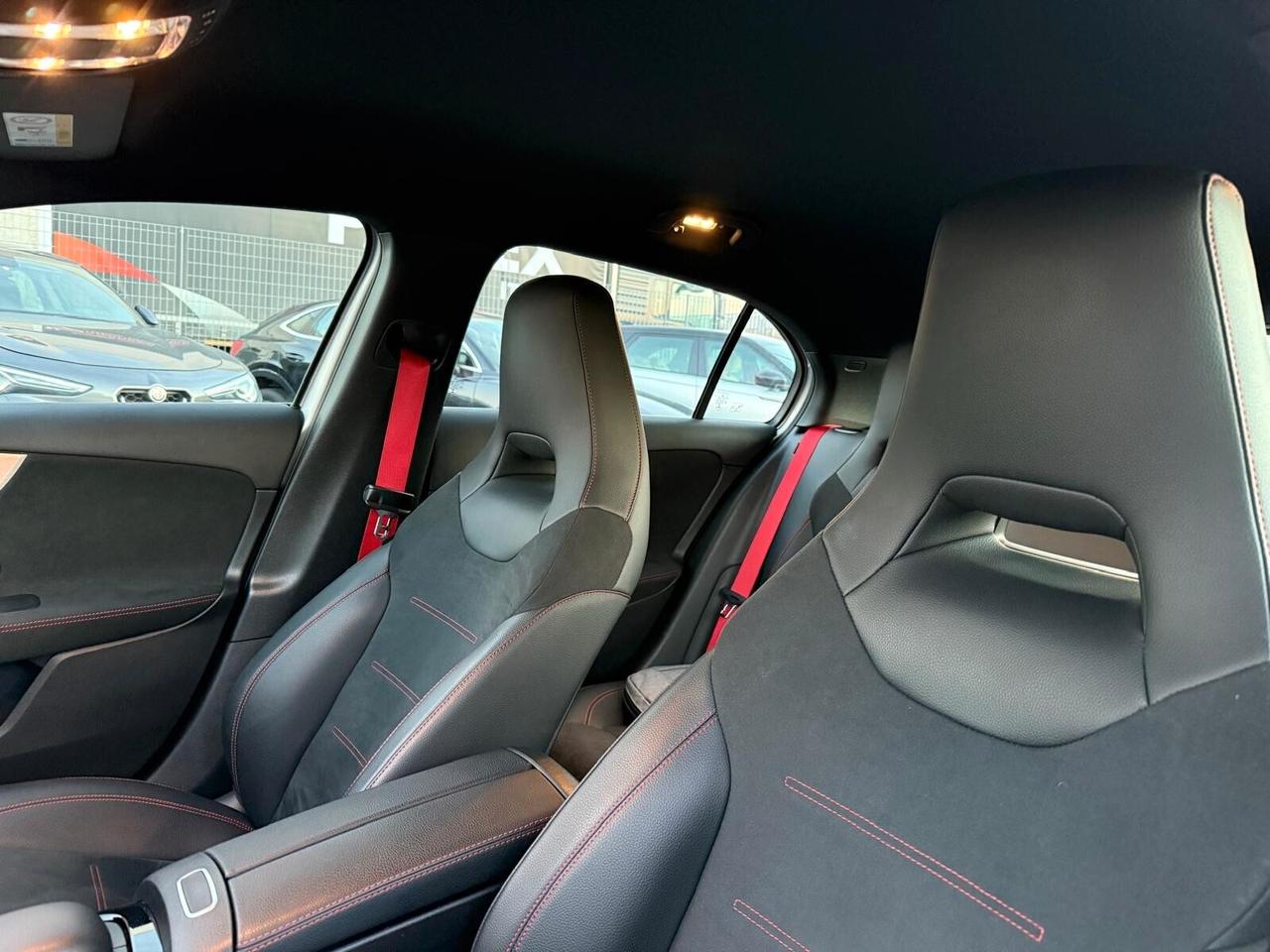 Mercedes-benz A 250 A 35 AMG 4Matic