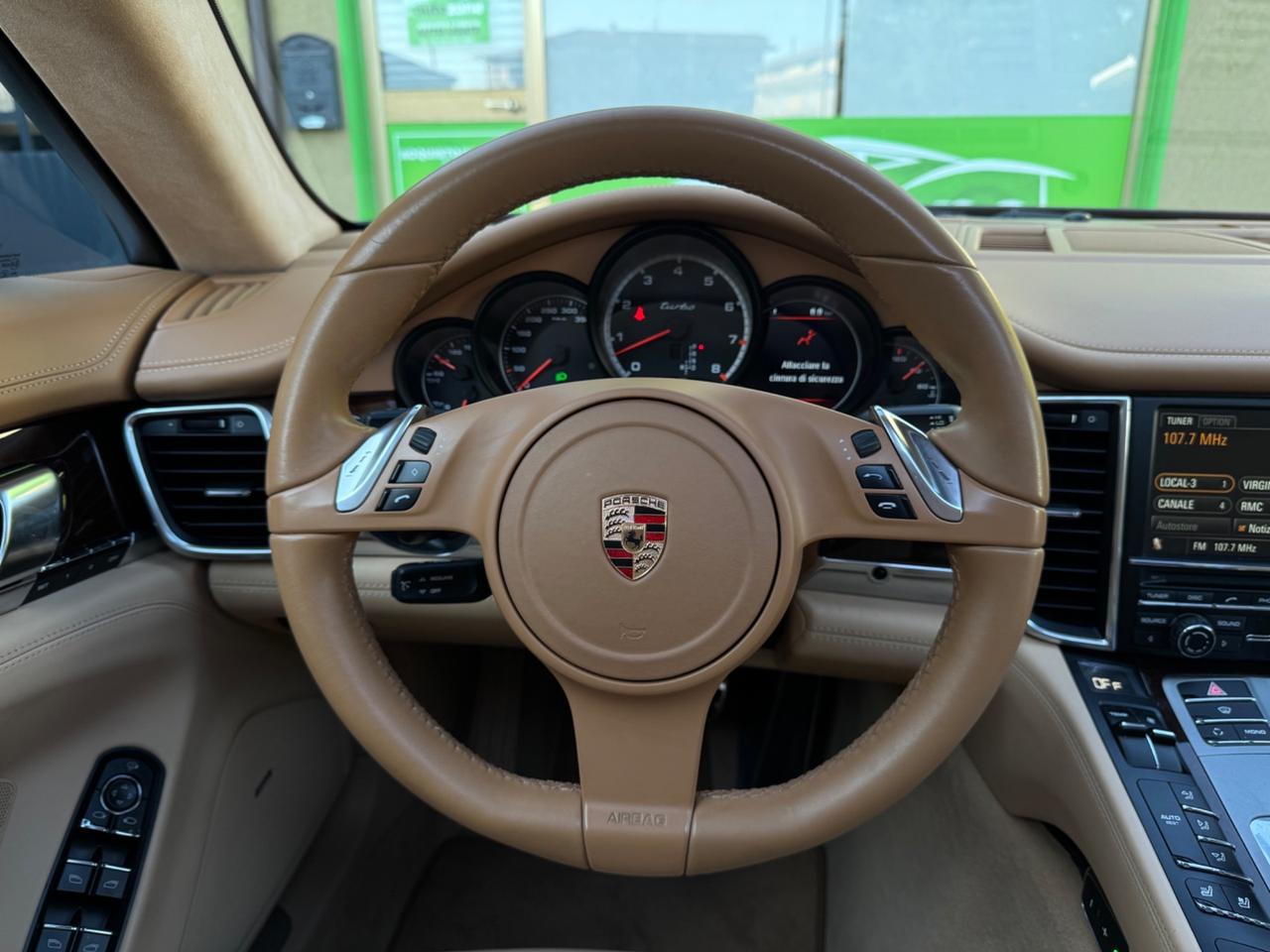 Porsche Panamera 4.8 Turbo – 2010 – 500 CV – Nero