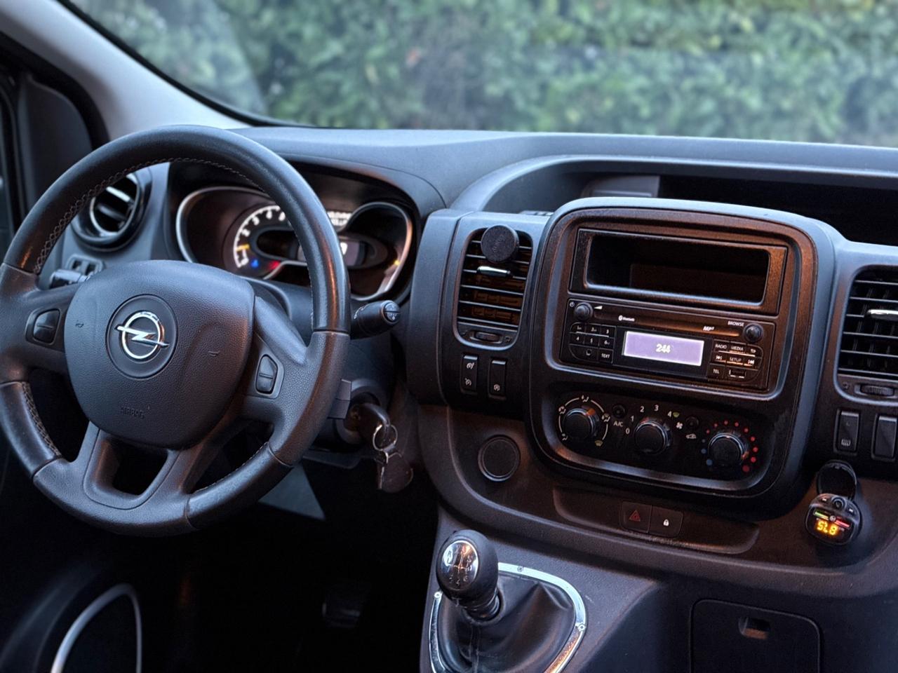 Opel Vivaro 1.6 BiTurbo 145CV 9POSTI 2015