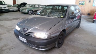 Alfa Romeo 145 1.4i 16V Twin Spark cat