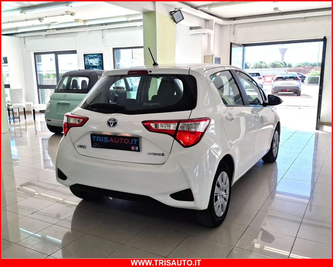 TOYOTA Yaris 1.5 Full Hybrid Aut. Cool 5p. NEOPATENTATI
