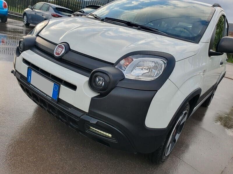 FIAT NEW Panda 1.0 FireFly S&S Hybrid 5Posti CROSS