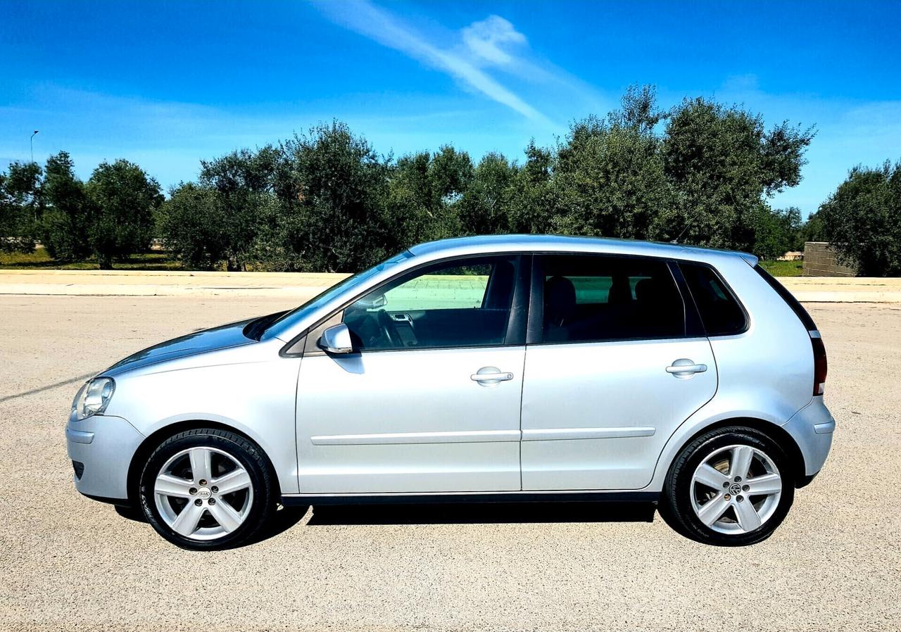 Volkswagen Polo 1.4/80CV TDI 5p. Sport MOTORE NUOVO con GARANZIA