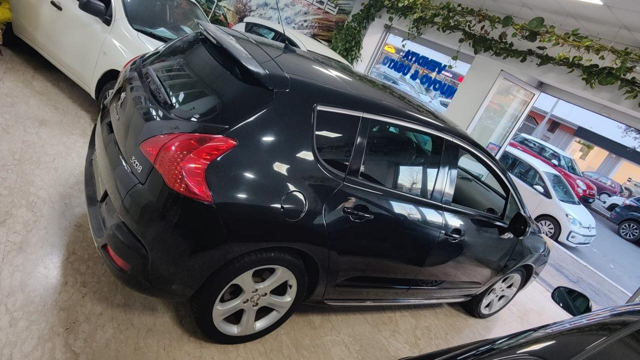 Peugeot 3008 HYbrid4