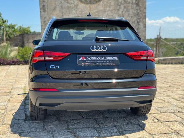 AUDI Q3 35 TDI S-Tronic Business Advanced