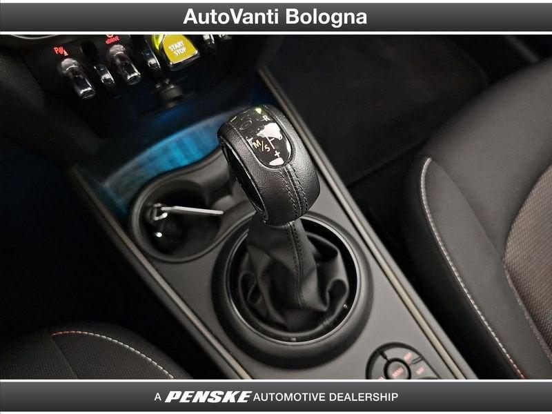 MINI Countryman Plug-In Hybrid Cooper S E Classic 4WD automatica