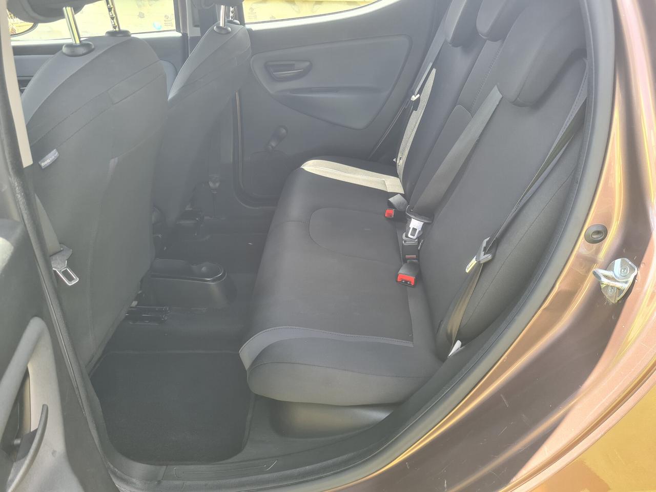 Lancia Ypsilon 1.2 69 CV 5 porte GPL Ecochic Gold 2016