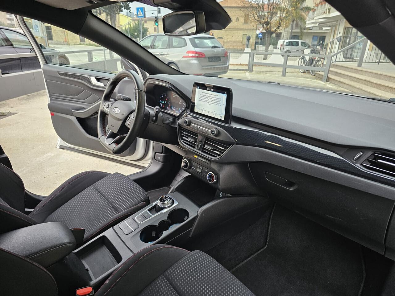 Ford Focus 2.0 EcoBlue 150 CV automatico SW ST-Line Co-Pilot