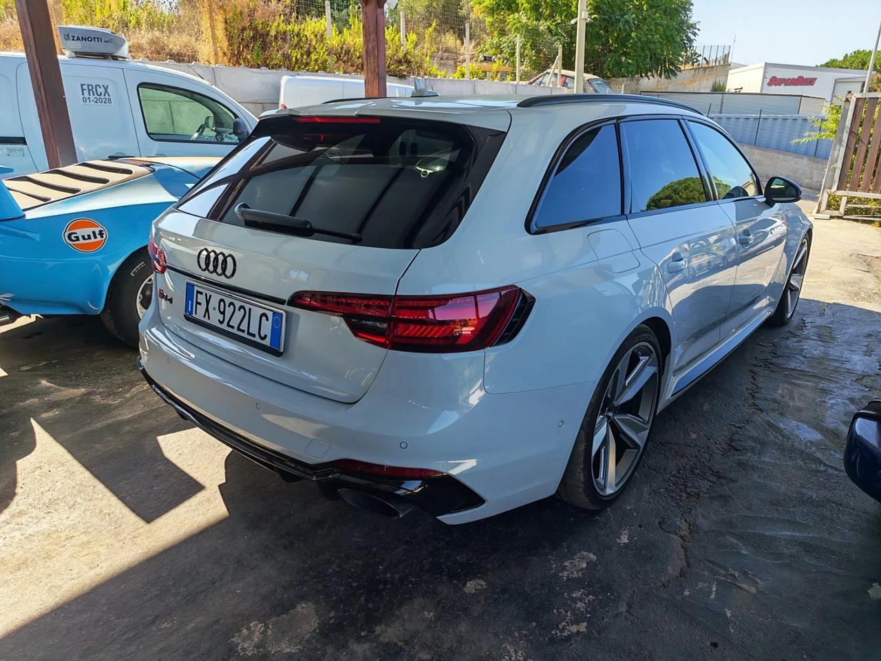 Audi RS4