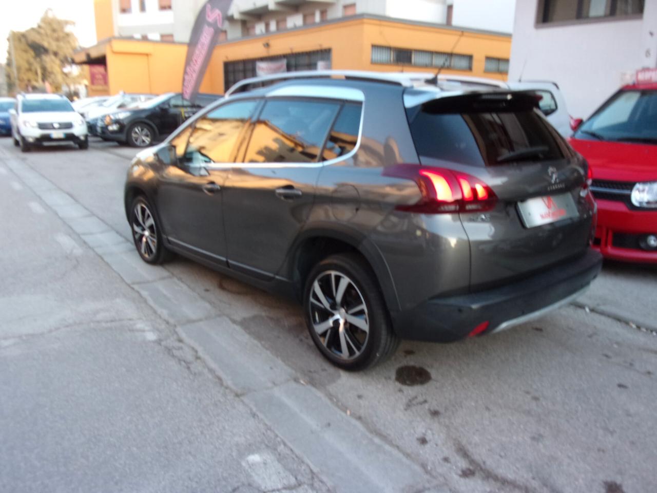 Peugeot 2008 BlueHDi 100 S&S Allure nuova !!!