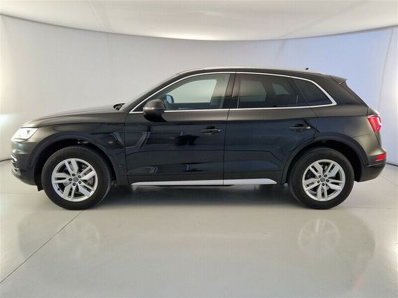 AUDI Q5 2.0 TDI 140kW Business Sport quattro S